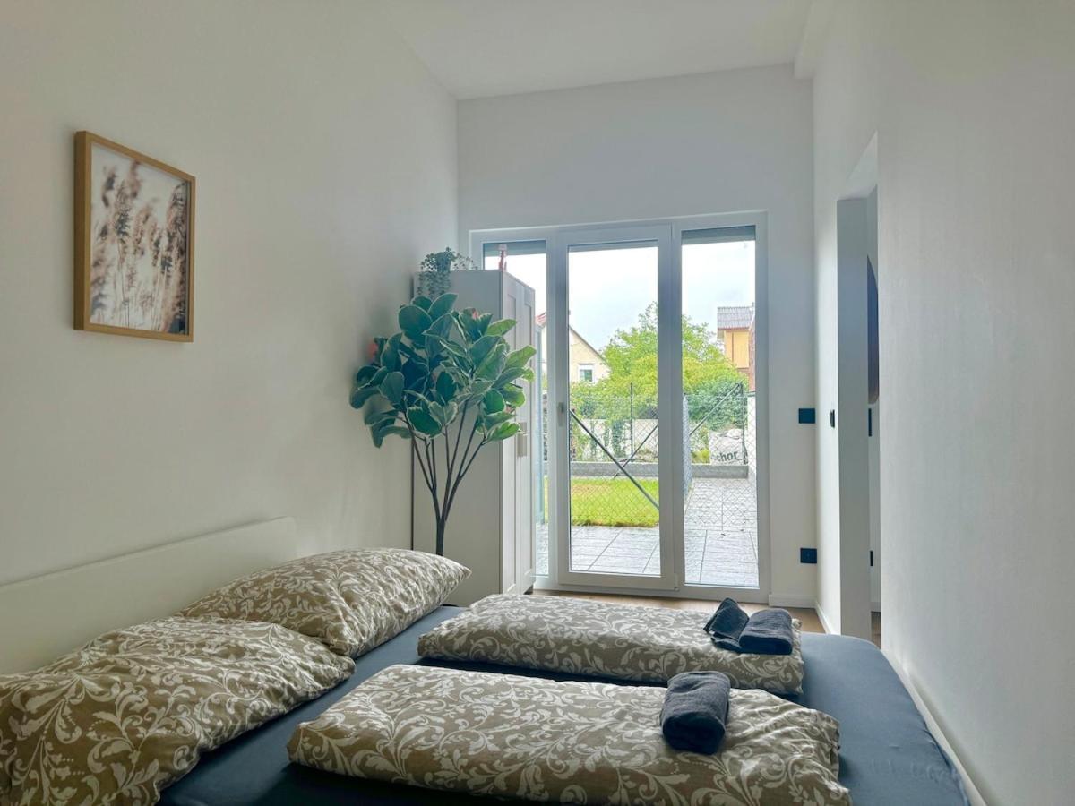 Modern Stylish With Garden & Free Parking Apartment Vienna